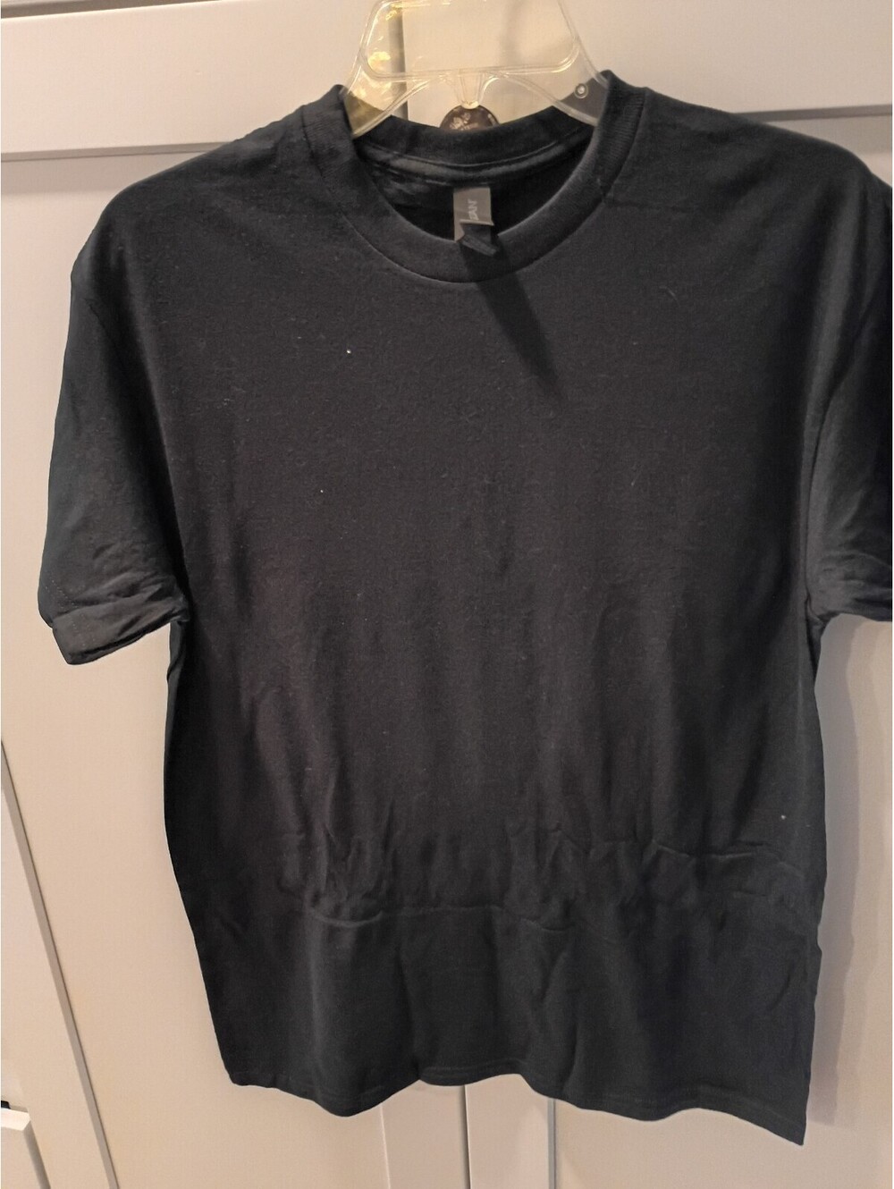 Gildan Heavy Cotton Black T-Shirt with Red Sequin Bow Design